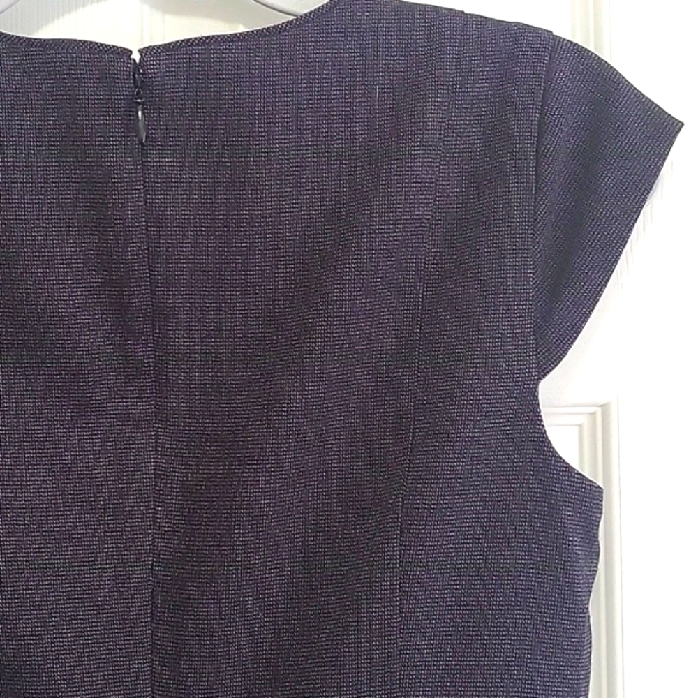 Ann Taylor sheath dress - Picture 6 of 7